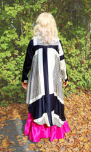 Load image into Gallery viewer, Black Cream High Low Silk〡Top